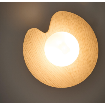 Wilara wall light in oak veneer with 1 smoked glass sphere