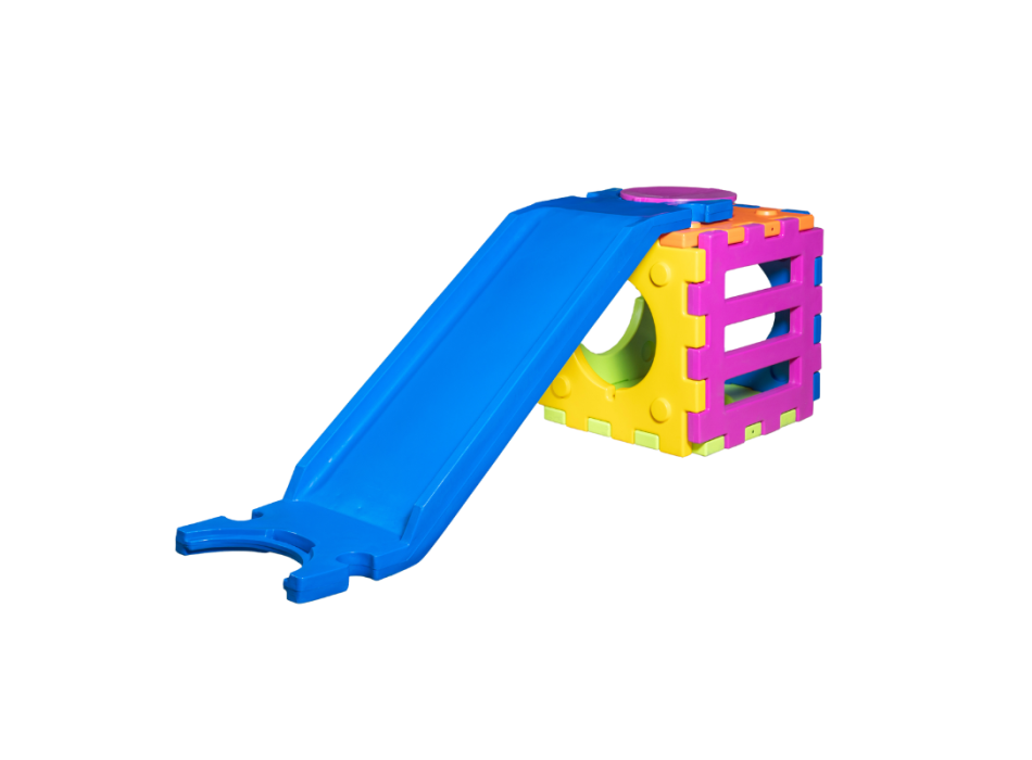 Cubic toy model o2000 – modular game with 1 large slide and 1 ladder.