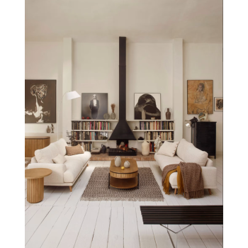 Karin 3-seater sofa in white with solid wood legs