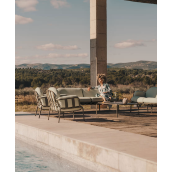 Joncols 3-seater outdoor sofa THE SHAPE