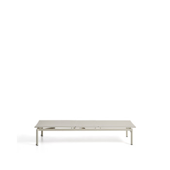 Lesina stackable aluminum sunbed