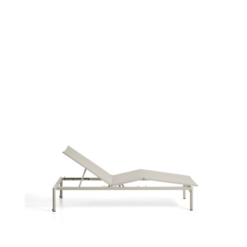 Lesina stackable aluminum sunbed