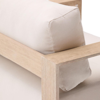 Amber armchair in solid acacia wood with a light FSC 100% finish