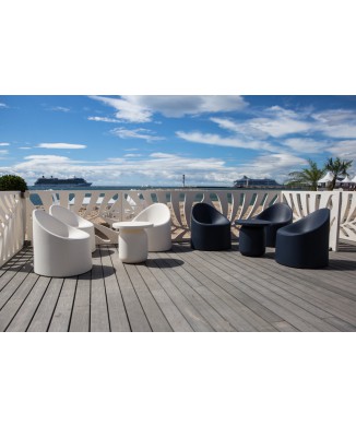 Bay armchair Serralunga