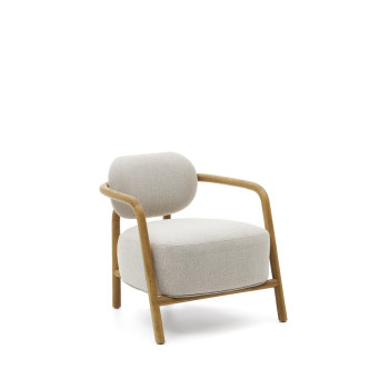 Melqui beige armchair made of solid oak wood with a natural finish