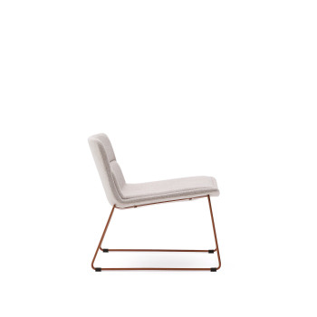 Beige Zahara armchair with steel legs and 100% FSC terracotta finish