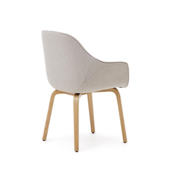 Aleli chair in beige chenille and solid ash wood legs with a natural finish