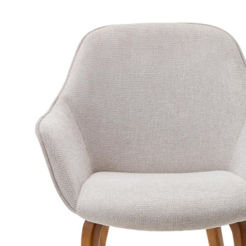 Aleli chair in beige chenille and solid ash wood legs with walnut finish