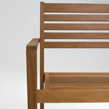 Hanzel outdoor chair in 100% FSC solid acacia wood