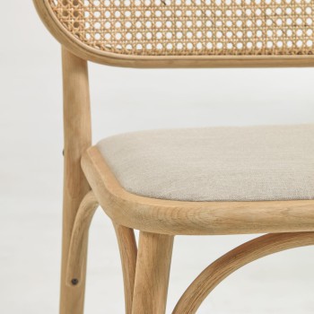 Doriane chair in solid oak wood with a natural finish and fabric seat