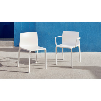 KES VONDOM polypropylene chair
