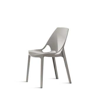 SPIRIT polypropylene chair by Ingenia Casa