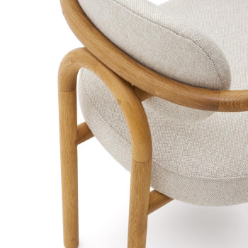 Melqui beige chair made of solid oak wood with a natural finish
