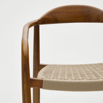 Nina chair in solid acacia wood with walnut finish