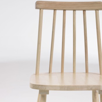 Tressia children's chair made of solid wood and rubber