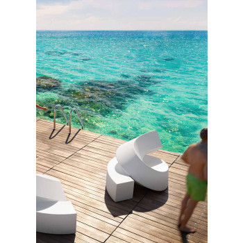 TWIST modular sculpture-seat by Plust