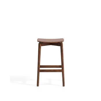 Evera stool in oak veneer with finish