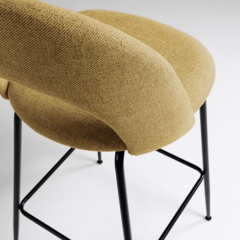 Mahalia stool