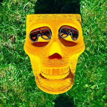 MEXICO STOOL AND TABLE WITH VELVET FINISH 70002 QEEBOO