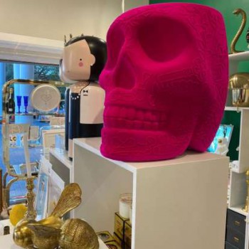 MEXICO STOOL AND TABLE WITH VELVET FINISH 70002 QEEBOO