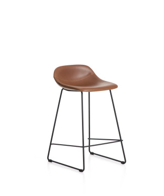 Zahara stool in