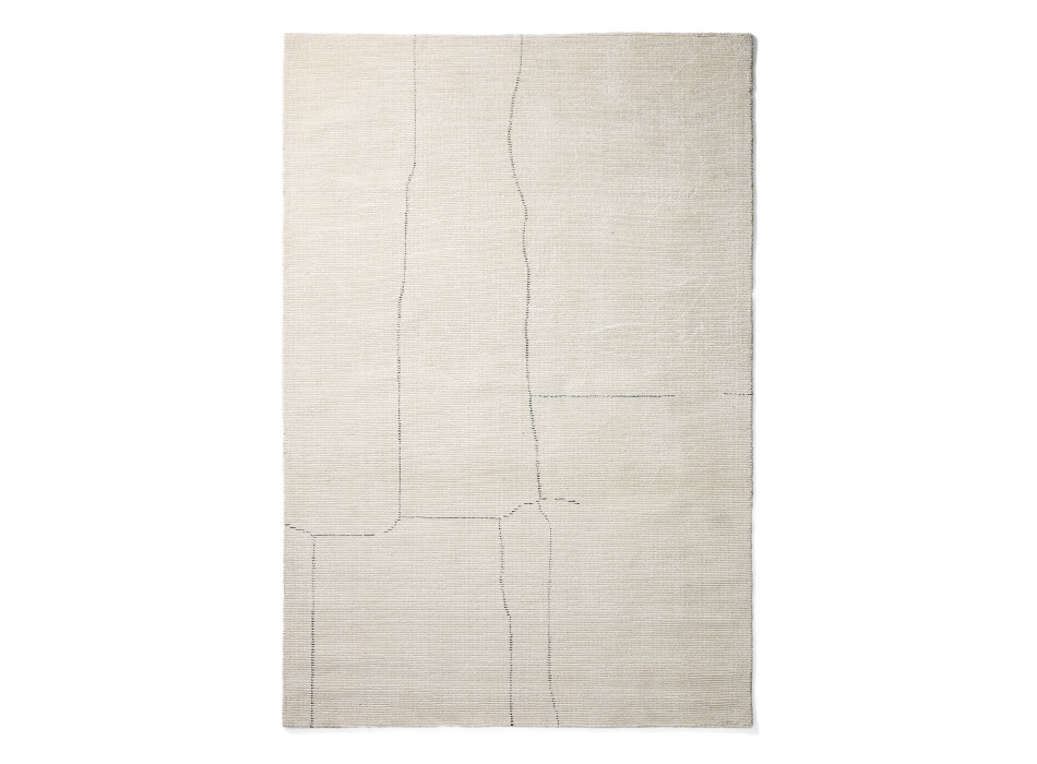 Lisdan rug in ecru synthetic fibres with green graphic detail 200 x 300 cm