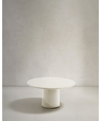 Albanella coffee table in concrete with finish