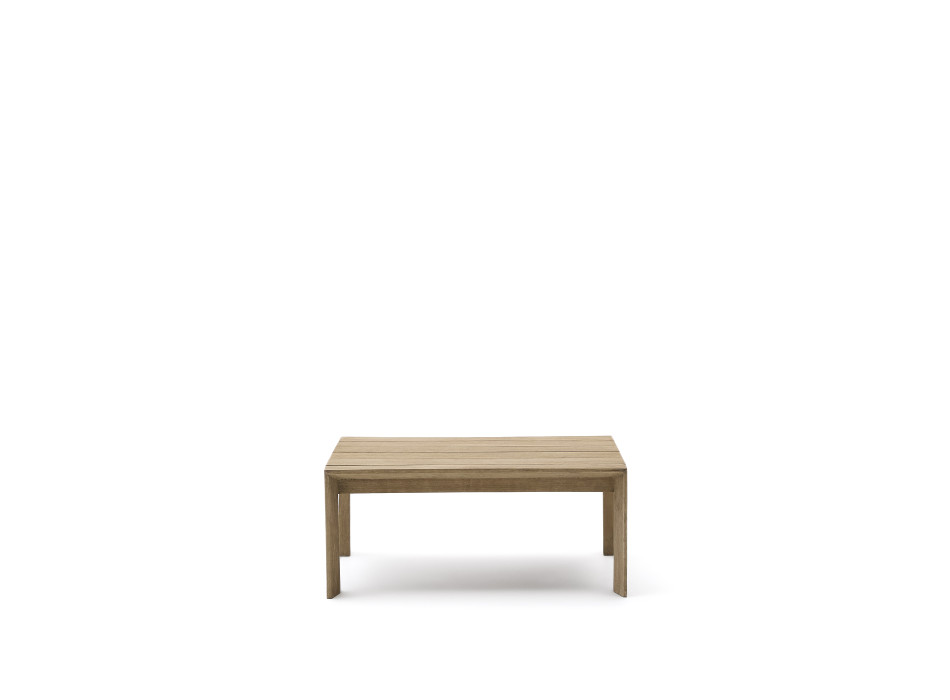Ambra coffee table in solid acacia wood with a light finish, 82.5 x 82.5 cm, FSC 100%