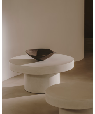 Aiguablava round coffee table in white concrete, Ø 66 cm