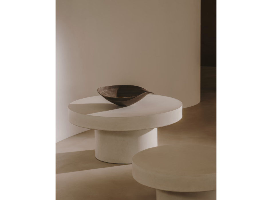 Aiguablava round coffee table in white concrete, Ø 66 cm
