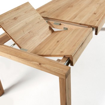 Briva extendable table in oak veneer