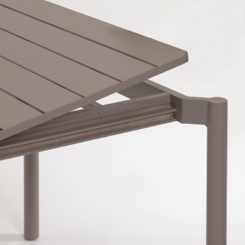 Zaltana extendable outdoor table in aluminum