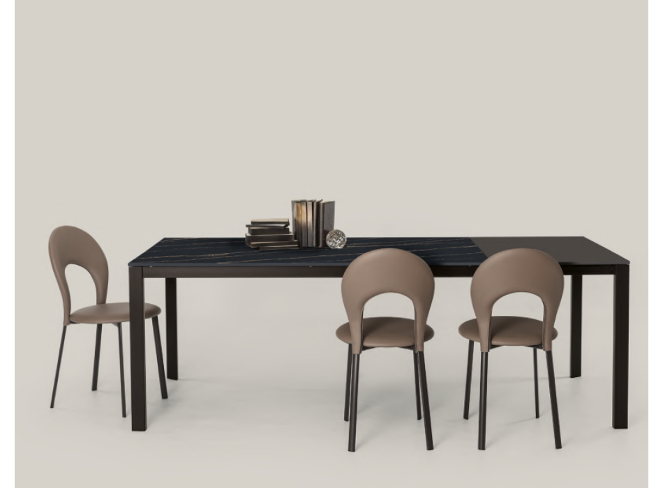 PARIS 42.60 Extendable Table by INGENIA CASA