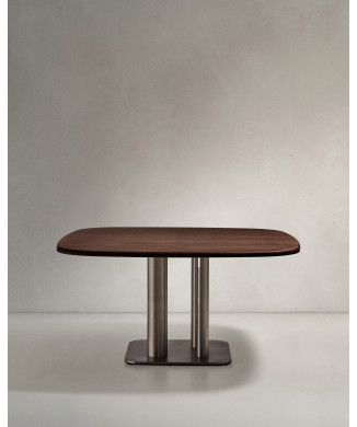Melvar table in walnut veneer and legs with brushed stainless steel base 150 x 150 cm
