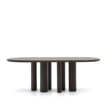 Mailen oval table in ash with finish