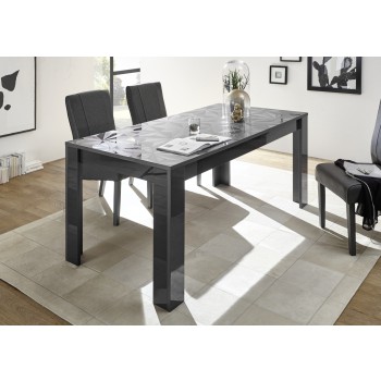 PRISMA table in black