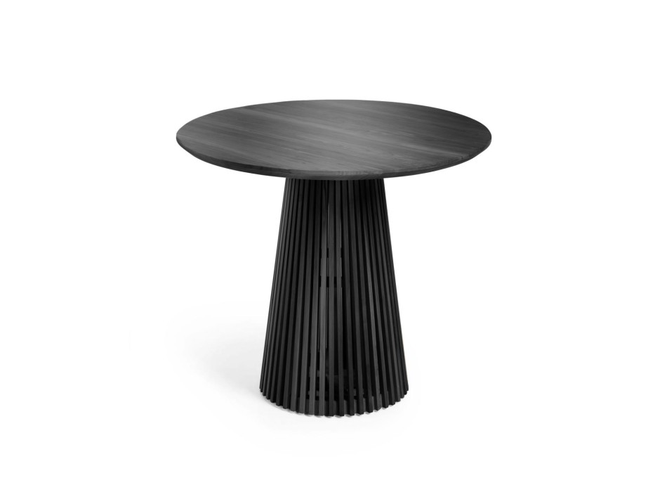 Jeanette round table in solid wood