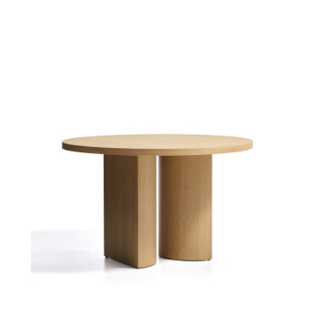 Nealy round table with oak veneer and natural finish Ø 120 cm