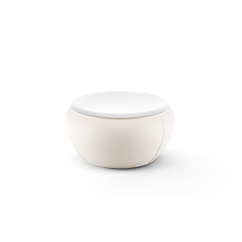 Vela Armchair by Plust